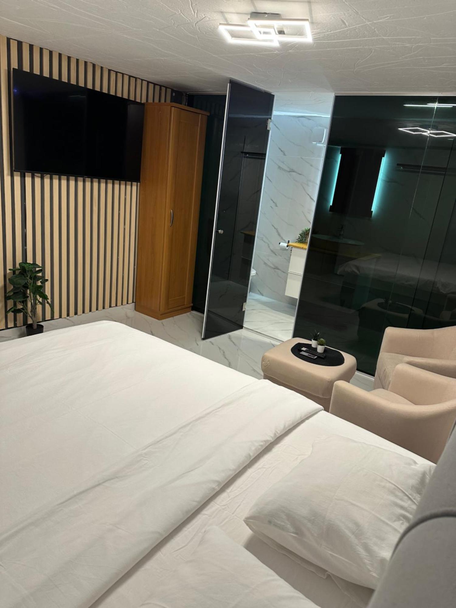 Luxury Old Town Rab Studio Apartments Rab Town Extérieur photo